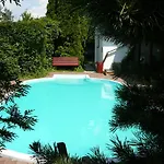 Chaloupka V Podyji - *