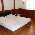 Chaloupka V Podyji - *